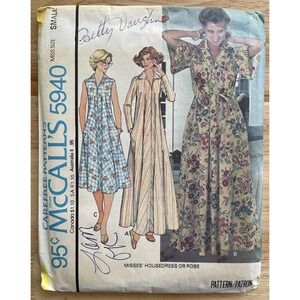 VTG McCall's Sewing Pattern 5940 Pattern Misses' Housedress/Robe‎ Size Small UC
